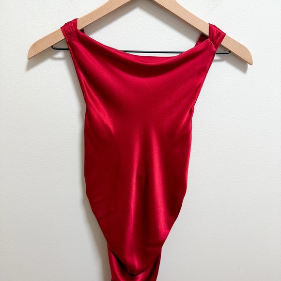 Reformation Cassette high neck cowl silk red dress sangre red NWT Size 6 formal - Picture 3 of 16